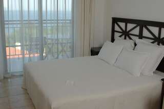 Курортные отели The Cliff Beach & Spa Resort Обзор Апартаменты с 1 спальней (для 3 взрослых)-4